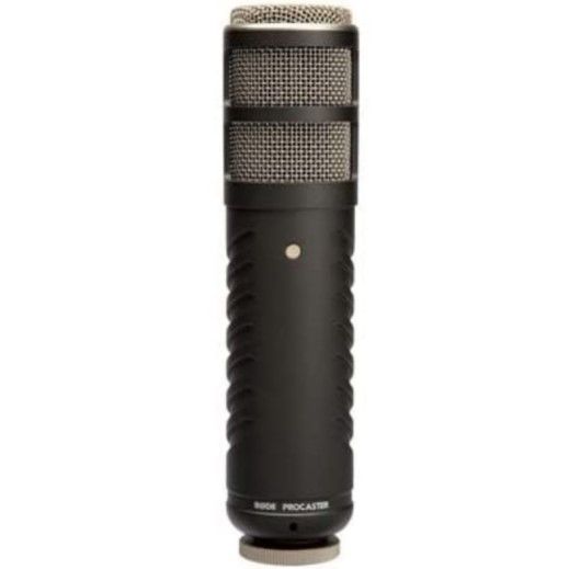 WHAT MICROPHONE DOES PESTILY USE?