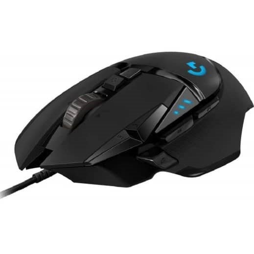 MoonMoon's mouse is a Logitech G502 Hero