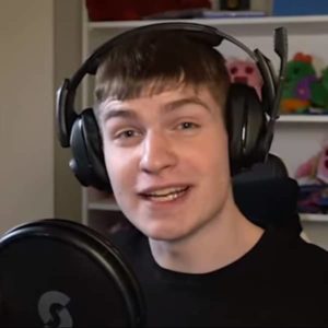 YdeGaming Twitch streamer