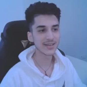 Manahal_IQ_ twitch streamer