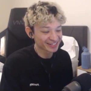 Lyric twitch streamer