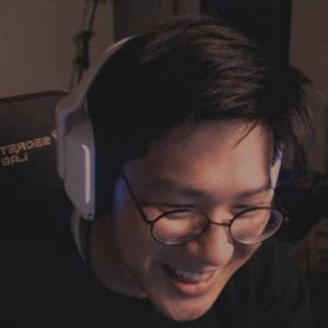 hJune twitch streamer