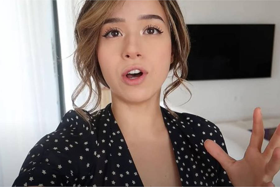 Pokimane Reacted to xQc’s Comments