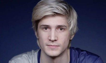 xQc Gives Review