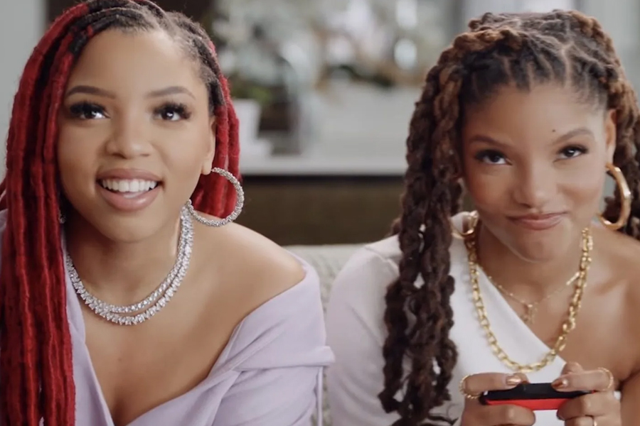 Sisters Chloe x Halle At LG OLED Gaming Event