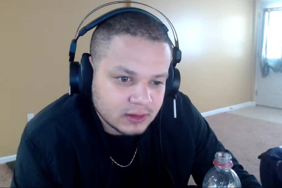 Erobb Odd Incident With xQc