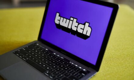 Streamers Reacts After Twitch Recommends Explicit Broadcast