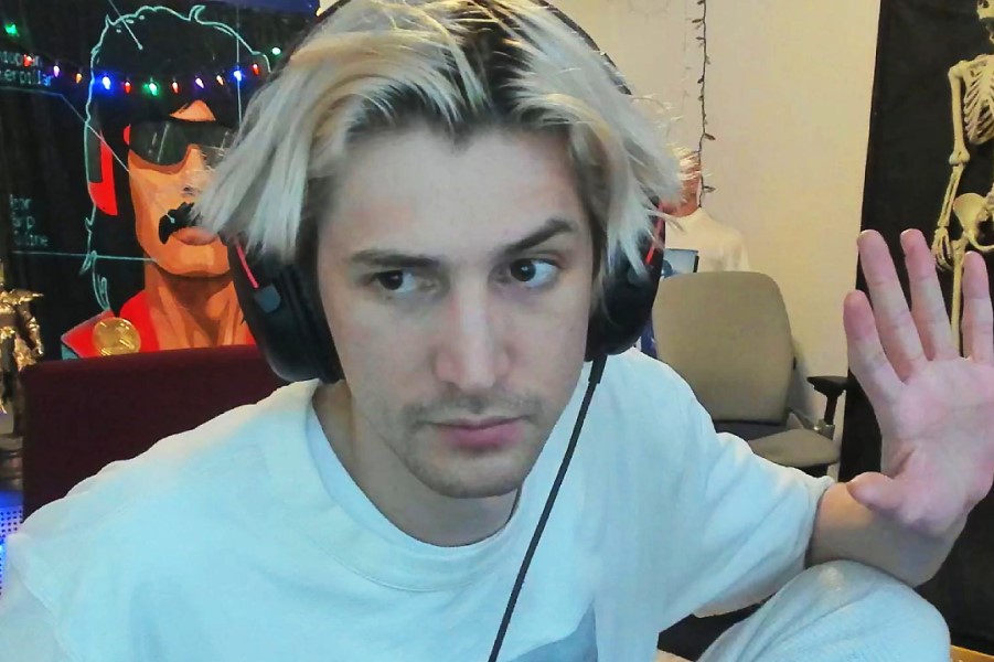 xQc Lost Over $1 Million